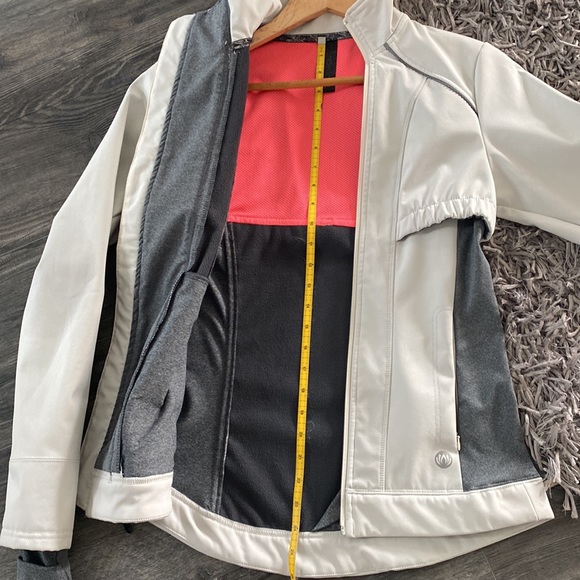Mondetta Softshell Jacket Size Small Off-White with Grey - Picture 11 of 12